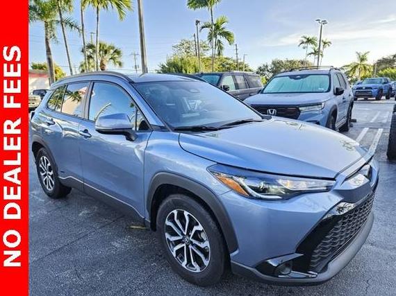 TOYOTA COROLLA CROSS 2024 7MUFBABG7RV038491 image